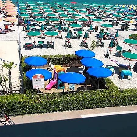 Angela 3* Fano