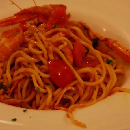 Angela Hotel 3*