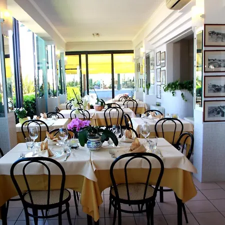 Angela Hotel